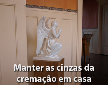 Manter as cinzas da cremação em casa